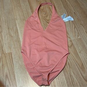 Forever 21 peach deep V‎ halter bodysuit M/L